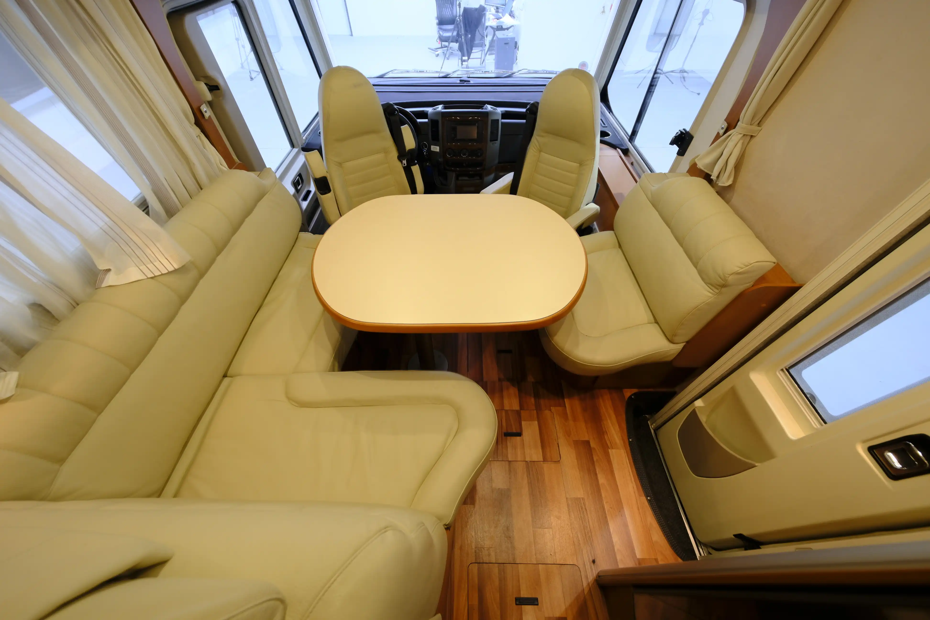 HYMER-ERIBA B 680 Star-Line - Ansicht 7